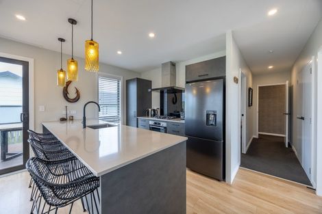 Photo of property in 1 Ambergris Place, Baylys Beach, 0377