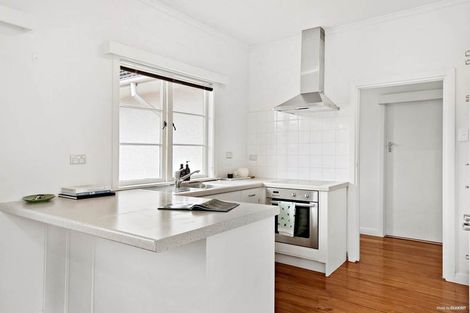 Photo of property in 1/91 Nile Road, Milford, Auckland, 0620