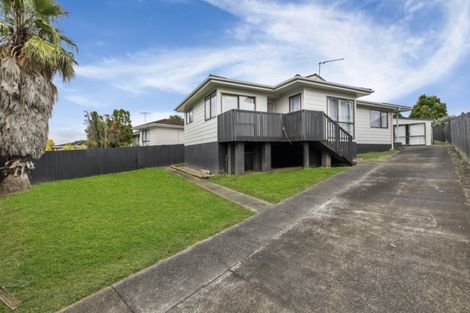 Photo of property in 12 Hoturoa Place, Manurewa, Auckland, 2102