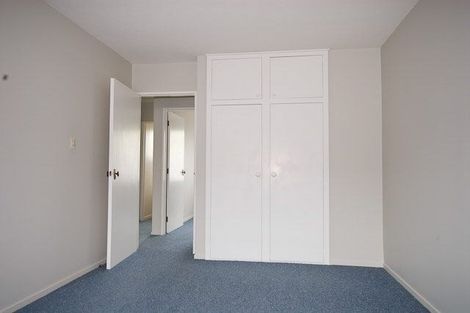 Photo of property in 42 Chipping Lane, Redwood, Christchurch, 8051