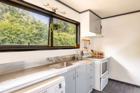 Photo of property in 27 Puriri Road, Waikanae, 5036