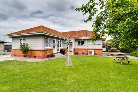 Photo of property in 100 Guppy Road, Taradale, Napier, 4112