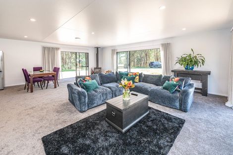 Photo of property in 673 No 3 Line, Okoia, Whanganui, 4582