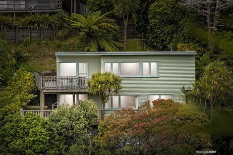Photo of property in 9 Waiapu Road, Kelburn, Wellington, 6012