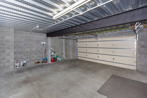 Photo of property in 39b Kakariki Grove, Waikanae, 5036