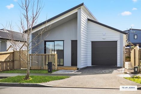 Photo of property in 13 Huringa Road, Karaka, Papakura, 2113