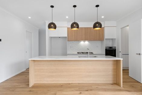 Photo of property in 42 Taikura Avenue, Red Beach, 0932