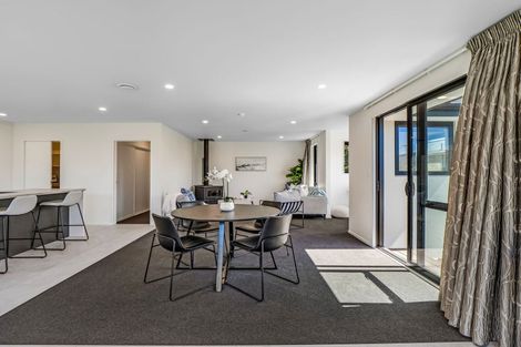 Photo of property in 1/43 Vagues Road, Northcote, Christchurch, 8052