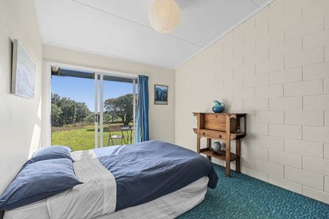 Photo of property in 20 Portland Drive, Mangorei, New Plymouth, 4312