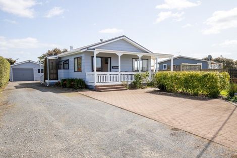 Photo of property in 59 Pipiroa Road, Ngatea, 3503