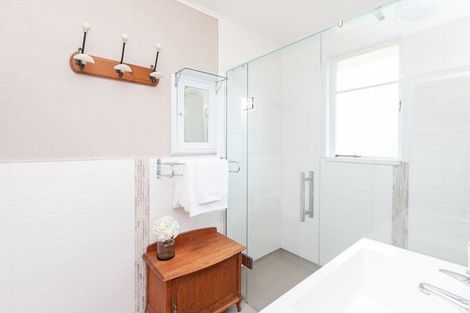 Photo of property in 13 Greta Street, Glenview, Hamilton, 3206