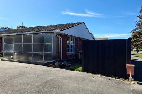 Photo of property in 42 Raxworthy Street, Ilam, Christchurch, 8041
