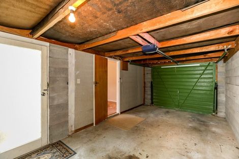 Photo of property in 13 Karamu Street, Strandon, New Plymouth, 4312