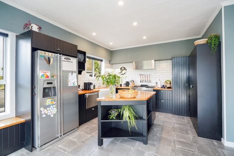 Photo of property in 70 Pomona Road East, Makarewa, Invercargill, 9876