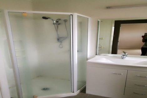 Photo of property in 17a James Road, Manurewa, Auckland, 2102