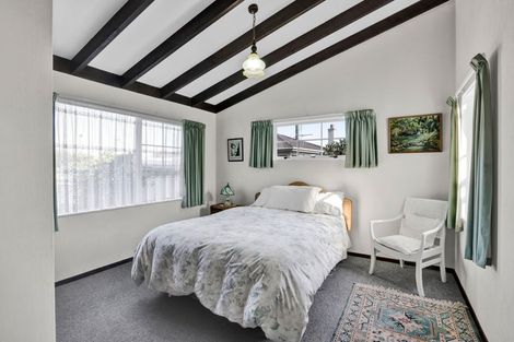 Photo of property in 8a Grant Vc Street, Hawera, 4610