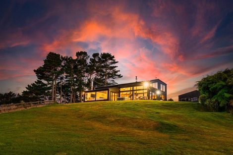 Photo of property in 198-200 Maungakotukutuku Road, Paraparaumu, 5032