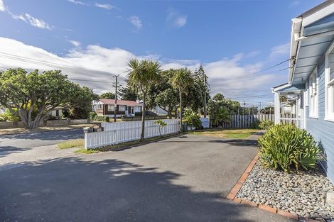 Photo of property in 76 Te Pene Avenue, Titahi Bay, Porirua, 5022