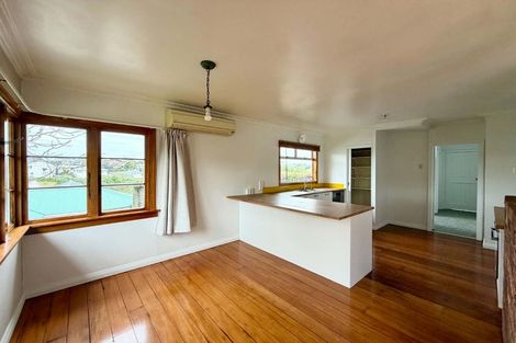 Photo of property in 60 Ballance Street, Lower Vogeltown, New Plymouth, 4310