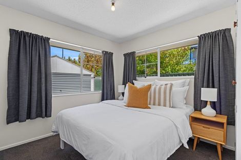 Photo of property in 24 Wades Avenue, Saint Martins, Christchurch, 8022