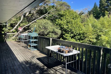 Photo of property in 36a Fairmount Road, Titirangi, Auckland, 0604