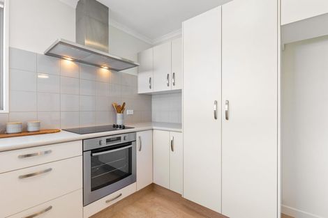 Photo of property in 2 Acorn Way, Stoke, Nelson, 7011