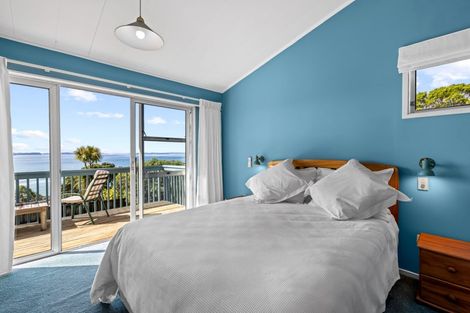 Photo of property in 30 Upper Chelverton Drive, Red Beach, 0932