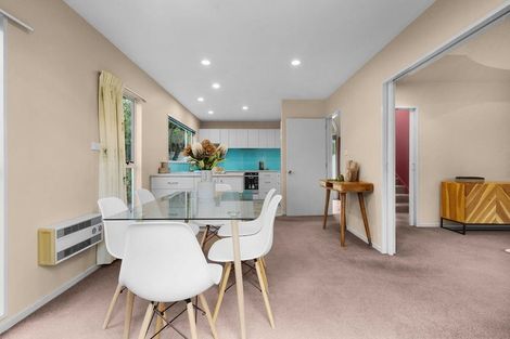 Photo of property in 4 Broadfell Avenue, Avonhead, Christchurch, 8042