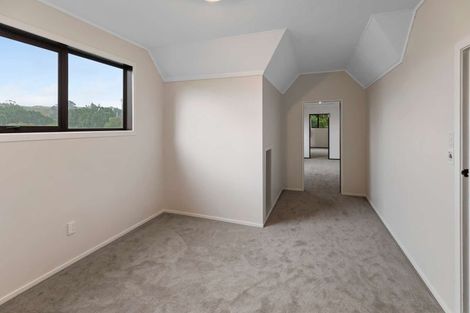 Photo of property in 9 Main Street, Hunterville, 4730