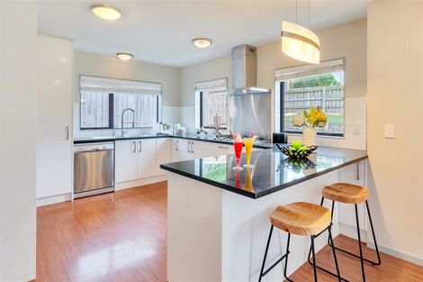 Photo of property in 7 Roberts Road, Te Atatu South, Auckland, 0610