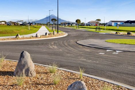 Photo of property in 74 Turuturu Road, Hawera, 4674