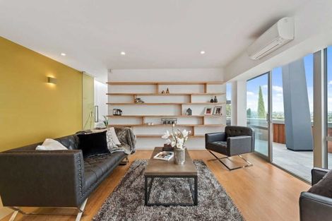 Photo of property in 26 Overdale Drive, Cashmere, Christchurch, 8022