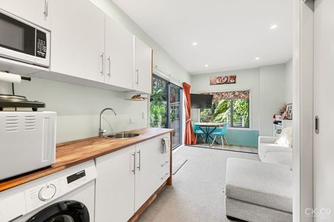 Photo of property in 28 Major Drive, Kelson, Lower Hutt, 5010