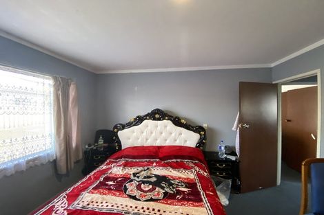 Photo of property in 2/4a Vine Street, Mangere East, Auckland, 2024