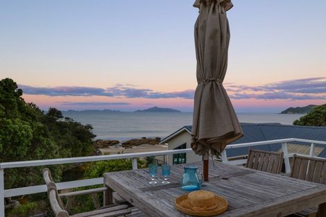 Photo of property in 1188 Cove Road, Langs Beach, Waipu, 0582