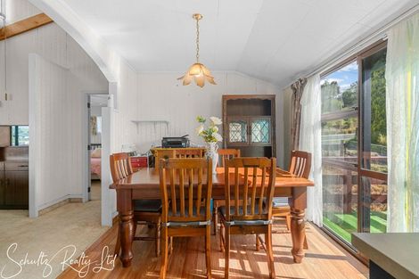 Photo of property in 16 Kaiwaka-mangawhai Road, Kaiwaka, 0975