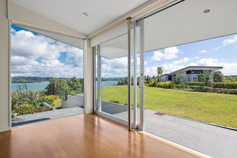 Photo of property in 188 Ridge Road, Mahurangi East, Warkworth, 0982