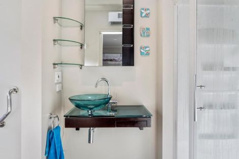 Photo of property in 195 Centaurus Road, Saint Martins, Christchurch, 8022