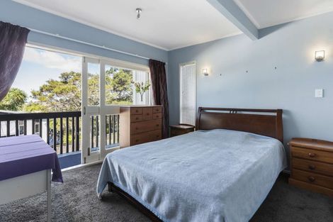 Photo of property in 2/45 Girrahween Drive, Totara Vale, Auckland, 0629