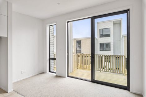 Photo of property in 5 Kamahi Place, Paraparaumu, 5032