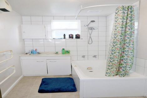 Photo of property in 129 Bristol Street, St Albans, Christchurch, 8014