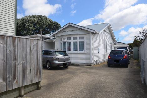 Photo of property in 5 Ellesmere Avenue, Miramar, Wellington, 6022