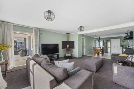 Photo of property in 18 Lipscombe Crescent, Havelock North, 4130