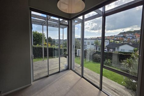 Photo of property in 73 Ridge View Crescent, Pukekohe, 2120