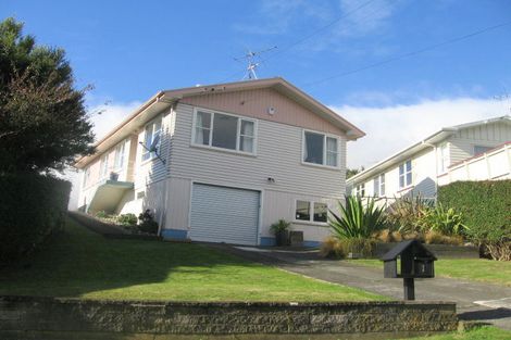 Photo of property in 1 Ernest Street, Ranui, Porirua, 5024