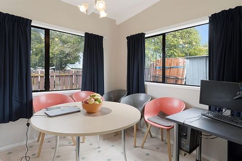 Photo of property in 19 Riserra Drive, Ranui, Auckland, 0612