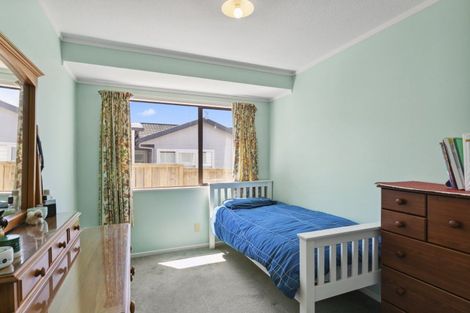 Photo of property in 7 Cathie Place, Karori, Wellington, 6012