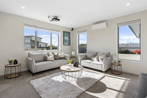 Photo of property in 18 Little Gem Road, Hornby, Christchurch, 8025