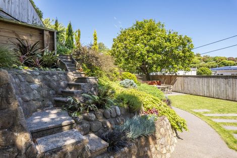 Photo of property in 25 Glen Road, Raumati South, Paraparaumu, 5032