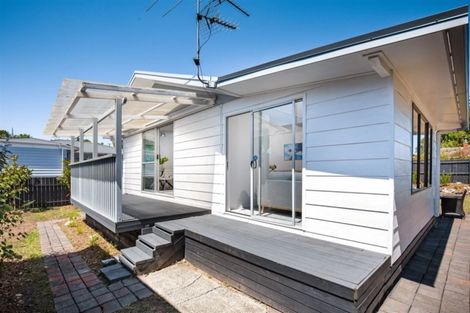 Photo of property in 25a Daytona Road, Henderson, Auckland, 0610